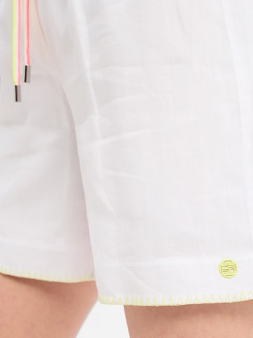 Marc Cain Regular Hose in Weiß