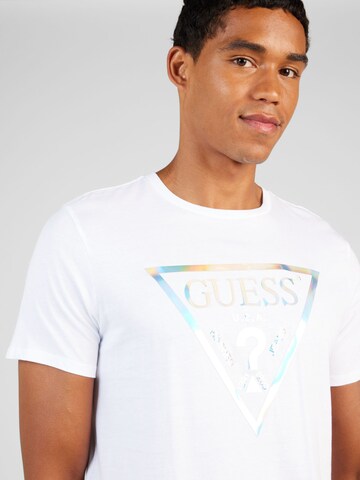 GUESS - Camiseta en blanco