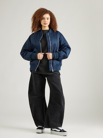 T-shirt oversize Karo Kauer en gris