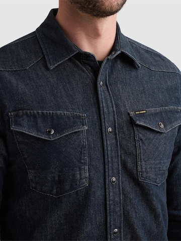 PME Legend Regular fit Overhemd 'Denim shirt with button closure and badge' in Blauw