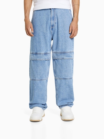 Loosefit Jeans de la Bershka pe albastru: față