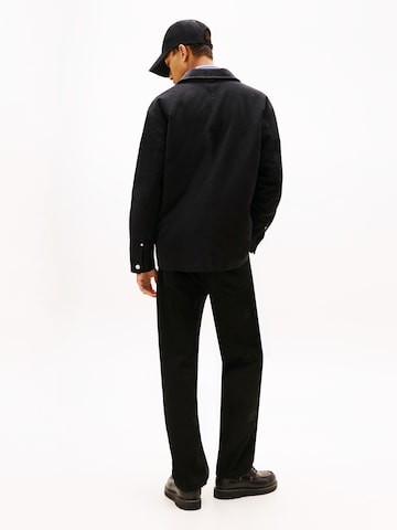 Tommy Jeans Átmeneti dzseki - fekete