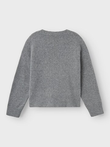 NAME IT Pullover i grå