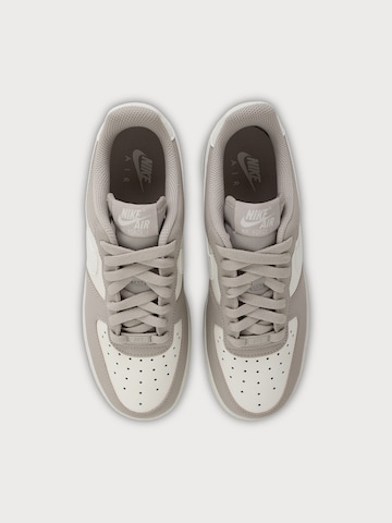 Nike Sportswear Низкие кроссовки 'Air Force 1 '07' в Бежевый