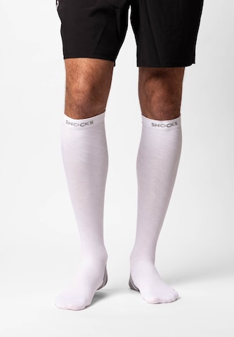 SNOCKS Socks in White: front