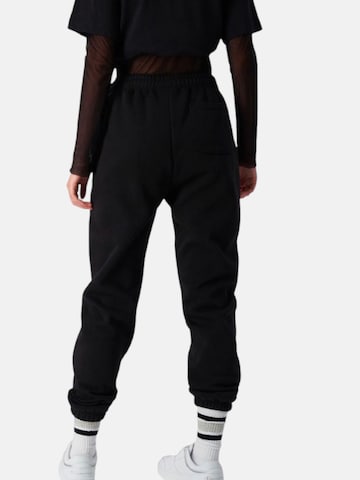 Champion Regular Jogger in Schwarz