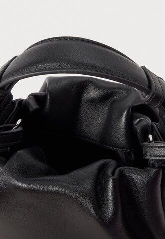 Sacs à main ARMANI EXCHANGE en noir : au dessus