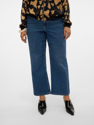 Wide Leg Jean 'VMCEvalina' Vero Moda Curve en bleu : devant