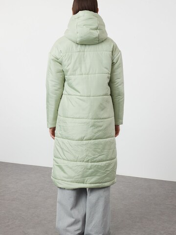 Trendyol Between-seasons coat in Green