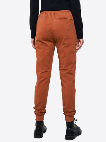 recolution Tapered Pants in Brown