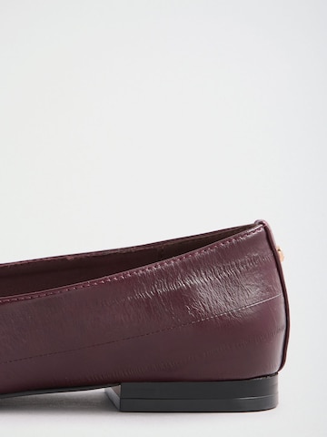 Lipsy Slip-ons in Red