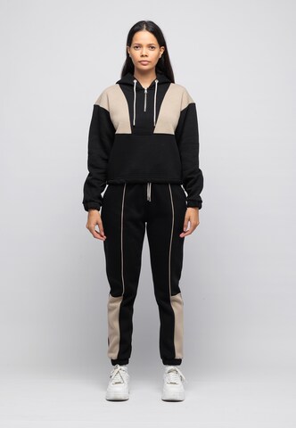 Tom Barron Tracksuit in Black