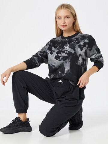 Reebok Sportief sweatshirt in Zwart