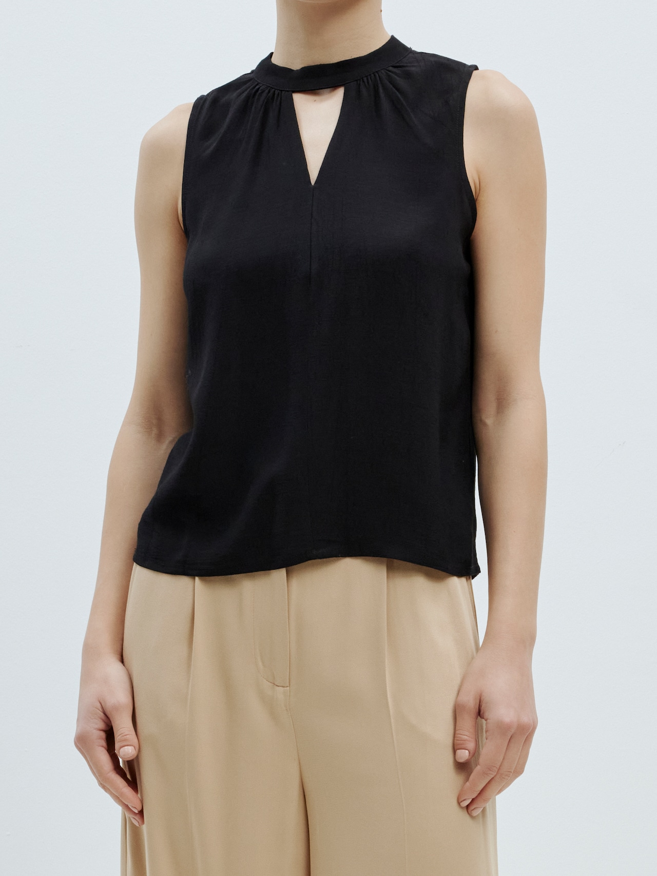 EDITED Produkte Bluse 'Charis' schwarz