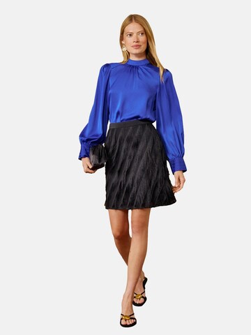 love & roses Rok in Zwart: voorkant