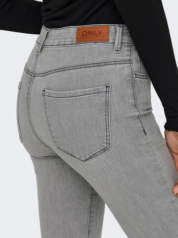 ONLY Flared Jeans in Grijs