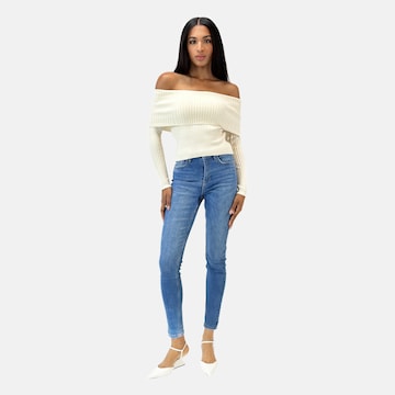 Elara Sweater in Beige