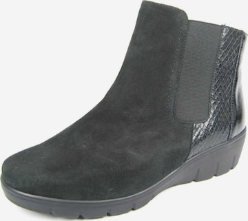 SEMLER Ankle Boots in Black: front