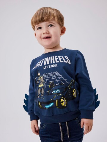 Felpa 'Juice Batwheels' di NAME IT in blu: frontale