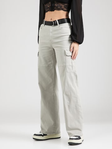 Regular Pantalon cargo Tally Weijl en vert : devant