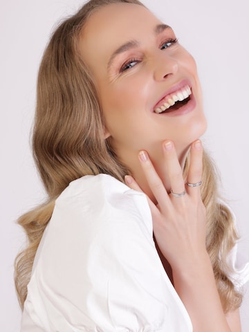 Lucardi Ring in Silber: Vorderseite