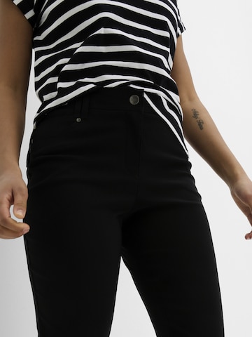 bonprix Regular Hose in Schwarz