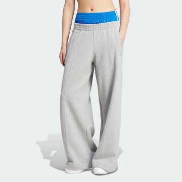 ADIDAS ORIGINALS Wide Leg Bukse 'KSENIASCHNAIDER' i grå: forside