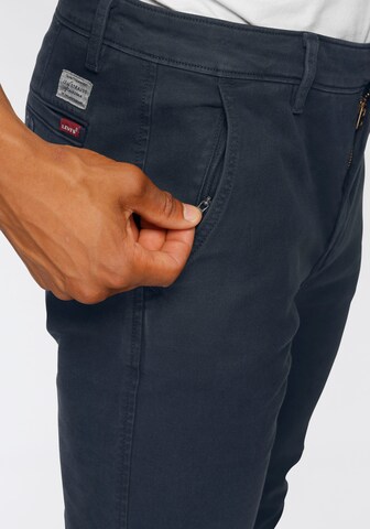 LEVI'S ® Slimfit Chino nadrág 'XX Chino Slim Tapered' - kék