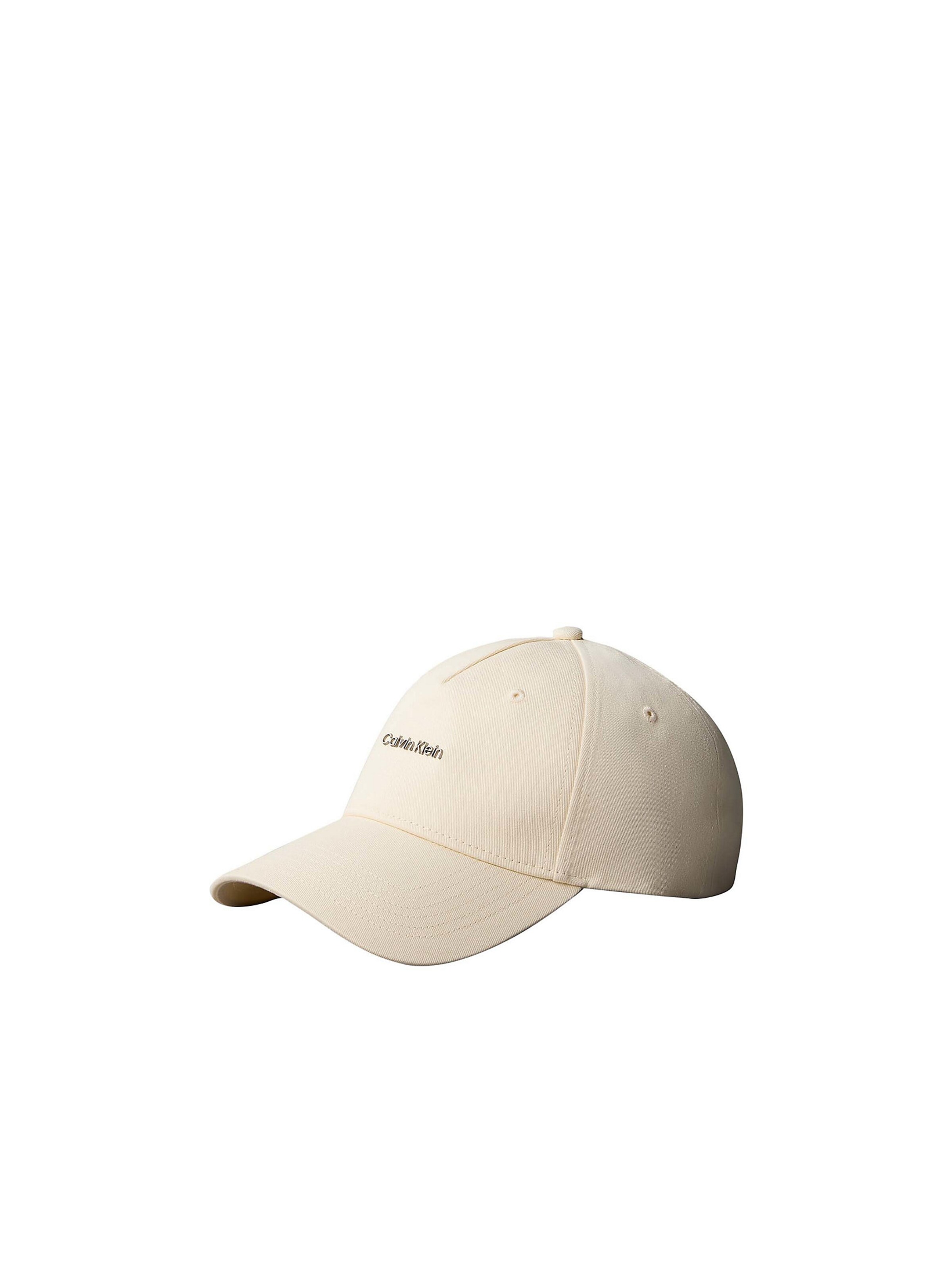 Casquette Calvin Klein en blanc : devant