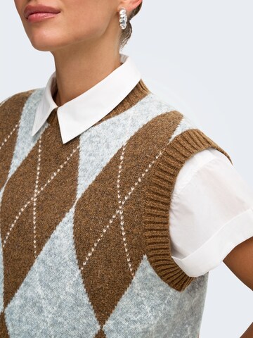 ONLY Strikvest i brun