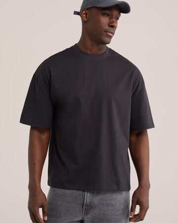 WE Fashion Shirt in Black: front