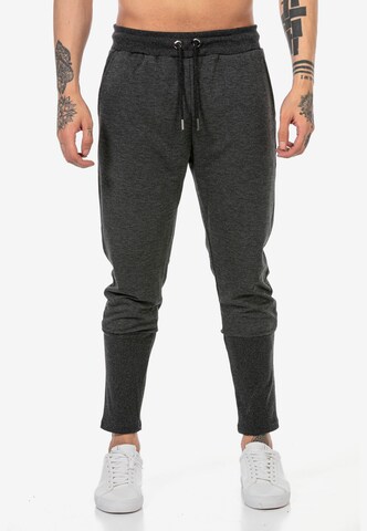 Redbridge Regular Pants 'Basingstoke' in Grey: front