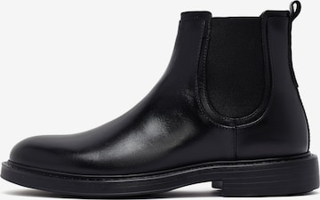 Derimod Chelsea-bootsit värissä musta: etupuoli
