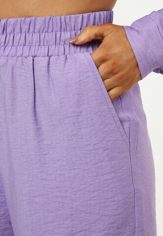 Regular Pantalon Awesome Apparel en violet