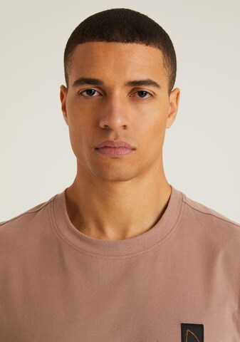 T-Shirt 'Brody' CHASIN' en rose