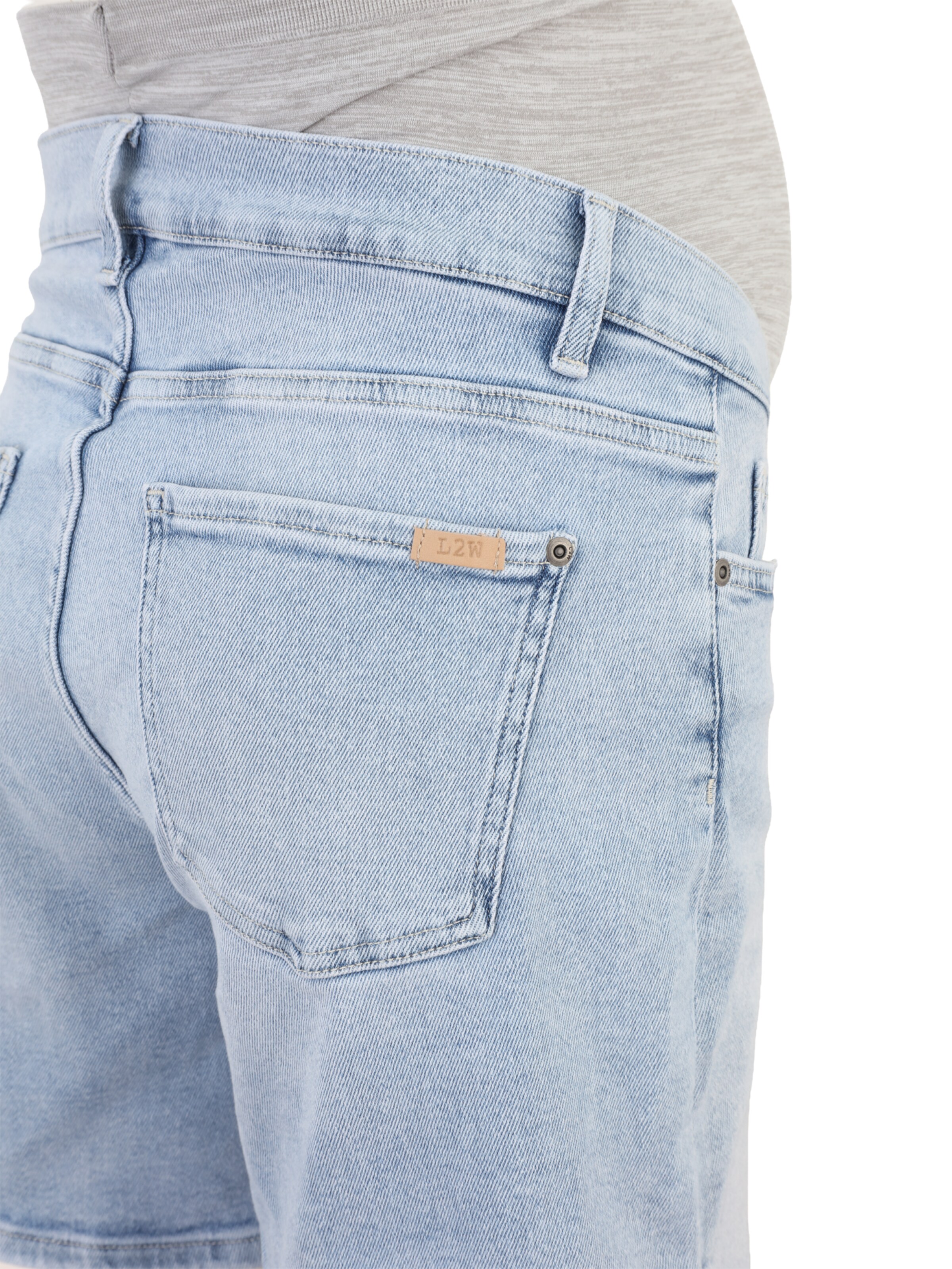 Regular Jeans de la LOVE2WAIT pe albastru