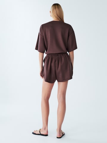 Loosefit Pantalon 'Billy' BWLDR en marron : derrière