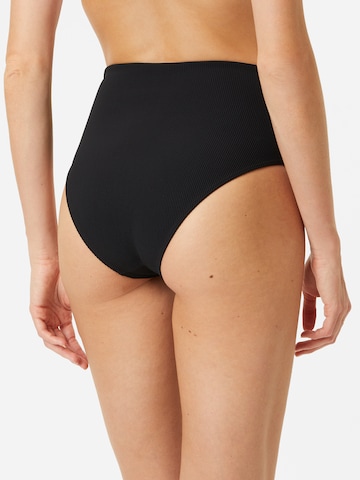 Pantaloncini sportivi per bikini di aim'n in nero