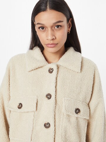 SISTERS POINT Between-season jacket in Beige