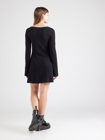 Monki Kleid in Schwarz