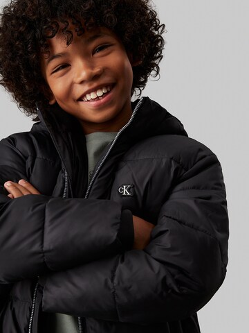 Calvin Klein Jeans Tussenjas 'ESSENTIAL' in Zwart