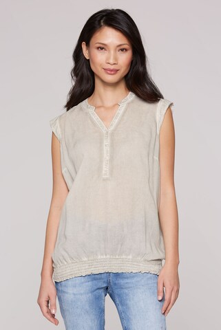 Soccx Blouse in Silver: front
