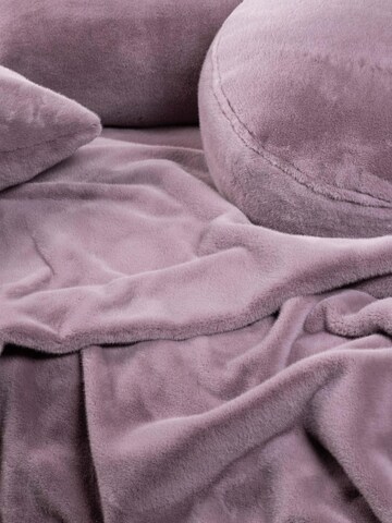 ESSENZA Blankets 'Furry' in Purple