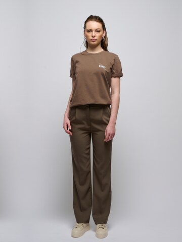 BZR Loose fit Pants in Brown