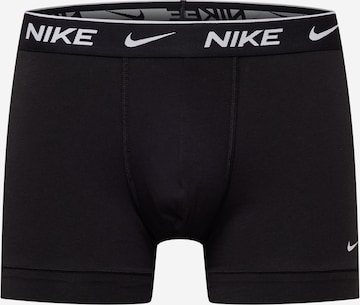 Boxeri de la NIKE pe negru