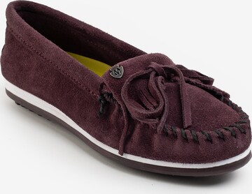 Minnetonka Moccasins 'Kilty plus' in Purple