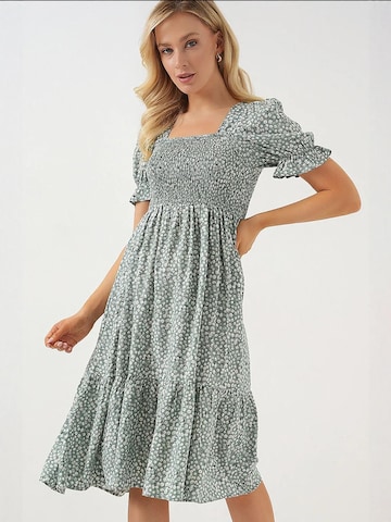 Abito di Bigdart in verde: frontale