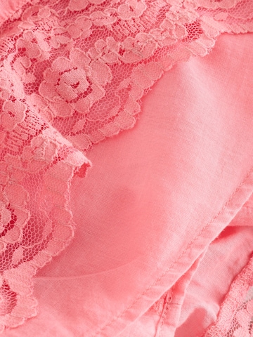 Next Top in Pink