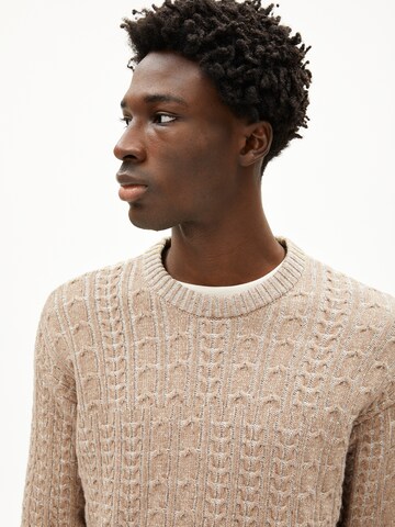 Pull-over ARMEDANGELS en beige