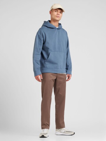 TOPMAN Sweatshirt i blå